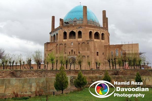 Soltanieh Dome in Zanjan